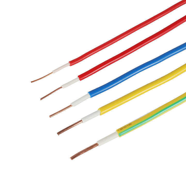 Elastyczny wieloprzewodnikowy kabel RVV do ładowania pojazdów elektrycznych i instalacji HV